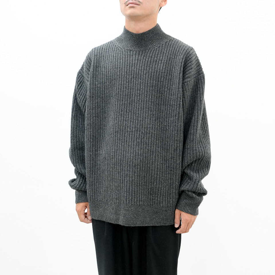 RIBBED BAGGY SWEATER [2 COLORS]