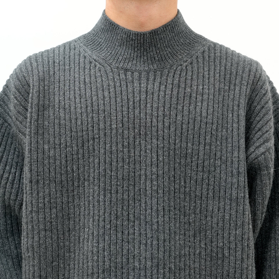 RIBBED BAGGY SWEATER [2 COLORS]