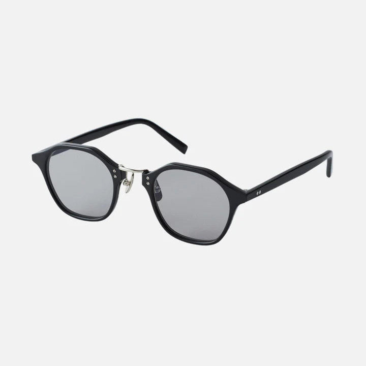SATCHMO2 01. Shiny Black / Silver / (a) Lt.Gray