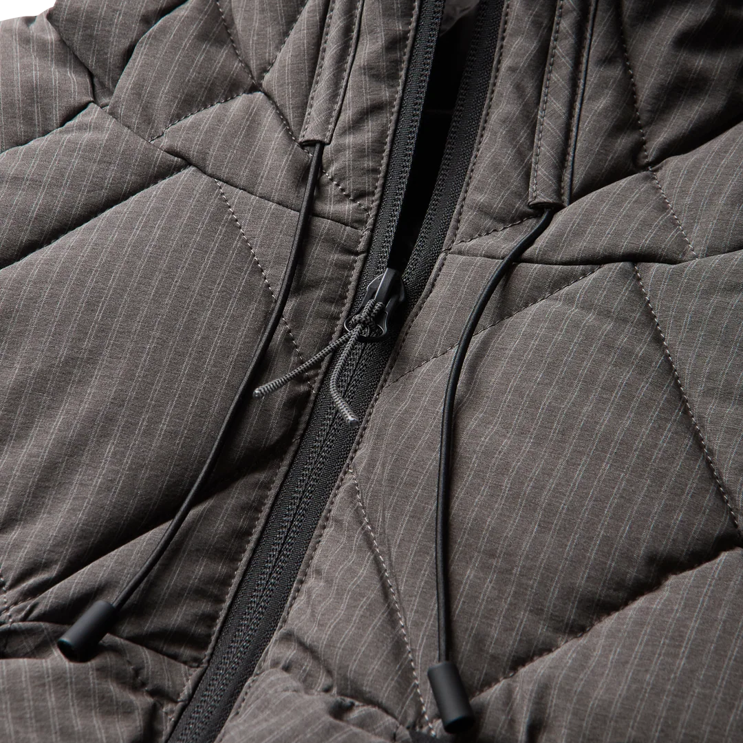 Nuna 800 Fill Power Pinstriped Down Vest