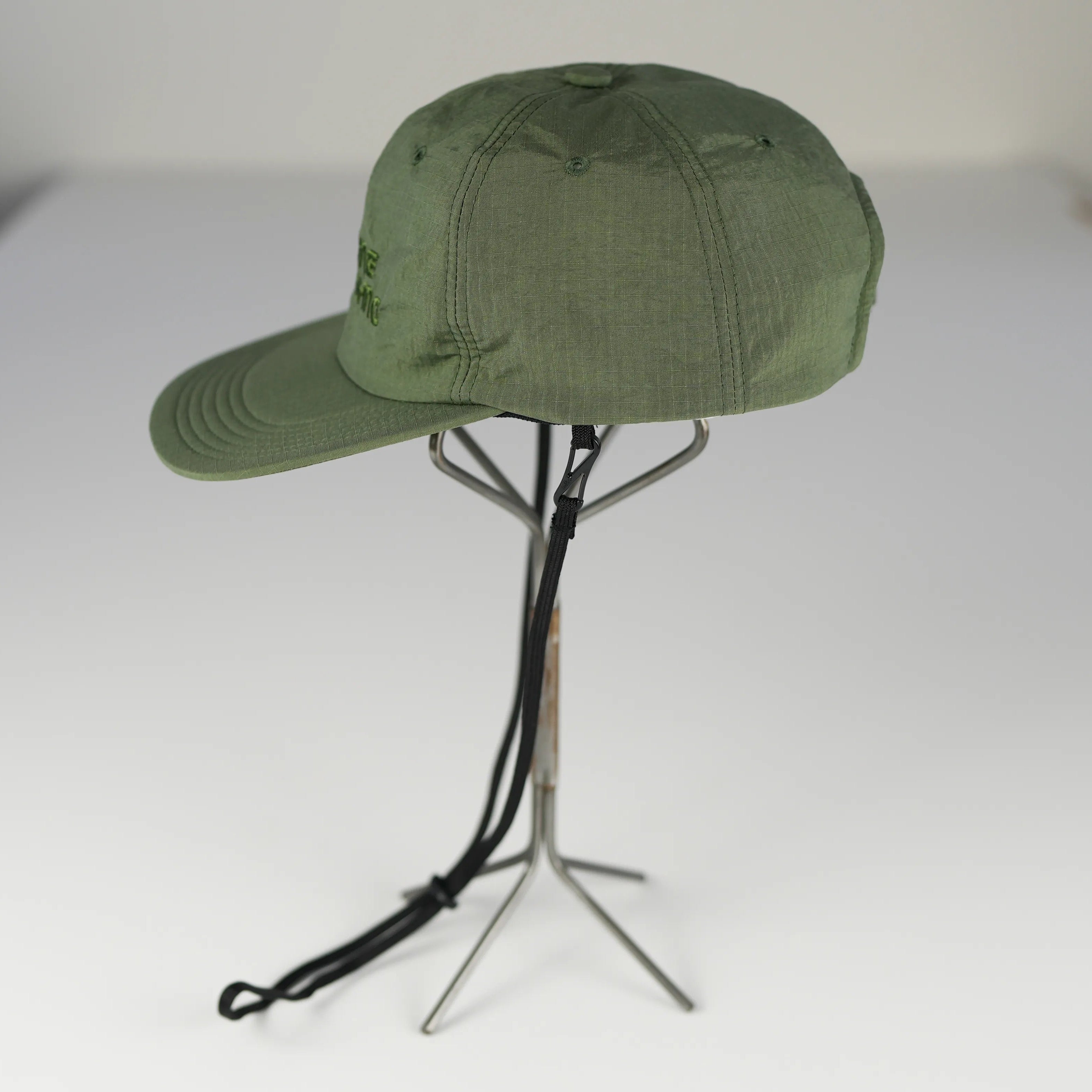 SOFT BRIM 6 PANEL CAP w/ CHIN STRAP [4COLORS]