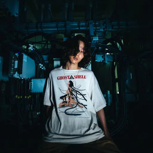 SM-YS1-0000-C32/GS_SS TEE/GITS/WHITE