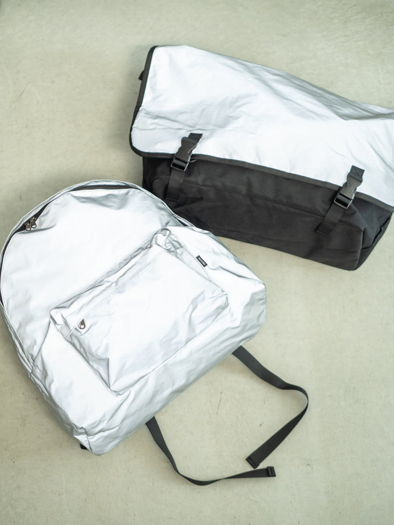 PACKING / REFLECTIVE BACK PACK