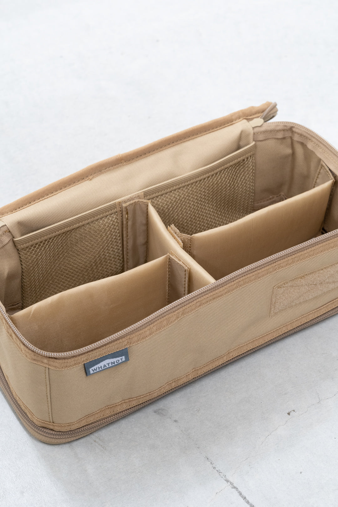 WHATNOT / MULTI STORAGE CASE WIDE（2colors）