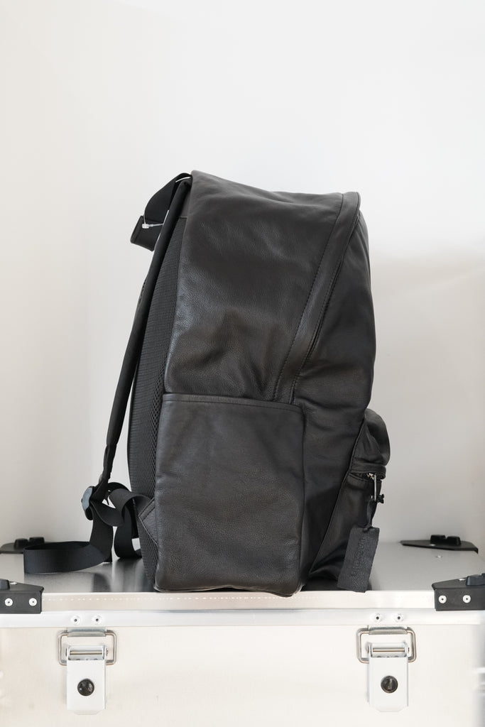 PACKING / LEATHER BACK BAG