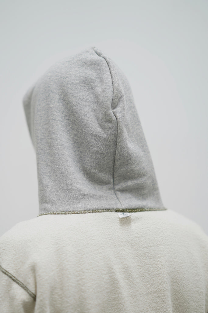 BACKSIDE OF EMPIRE STATE HOODIE