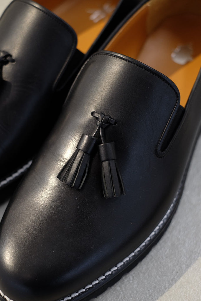 TMTK-S-0030“Tussel Cock Shoes”